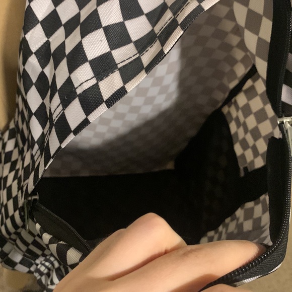 Everest Checkered Backpack 🎒 - Picture 4 of 8